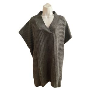 NWOT Warm and Comfy New York & Company Sleeveless Sweater Tunic, Size Large